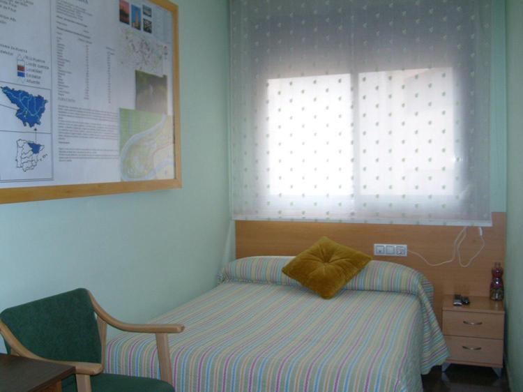 Estancias Del Ebro Hotel Zaragoza Habitación foto